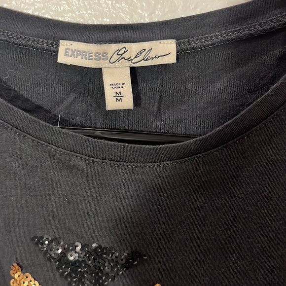 Express Top - Picture 2 of 3